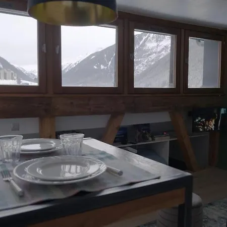 Studio Chaleureux Centre 公寓